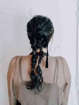 エーイチマルゴ(A105)の写真/結婚式/二次会/入学式/卒業式/デートなど大切な日をA105が彩ります◇周りと差がつくスタイルを実現◎