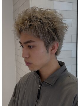 オーシャントーキョーセンダイ(OCEAN TOKYO SENDAI) スモーキースパイキーショート刈り上げメンズブリーチシルバー