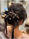 大人かわいいゆるふわシニヨン