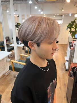 ハビット (habitt) ホワイトミルクティー/難波ブリーチカラー