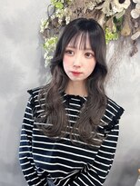 ハロー(...Hello)&nbsp;グレーのグラデーション