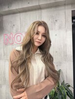 ノーン(NONE) グレージュカラー