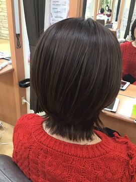 ヒラトヤ 肴町店 スモーキーカラーショートウルフ束感ショートヌーディーカラー