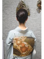 マナミメイク(manami make)&nbsp;夜会巻き