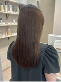 切りっぱなしボブ　質感ストレート　カット　顔まわり　艶髪