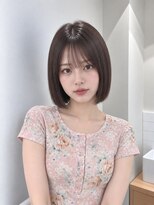 フォト 新宿三丁目(foto)&nbsp;髪質改善縮毛矯正地毛風ストレート切りっぱなしボブ