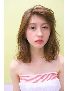 ネオリーブ アンド 渋谷店(Neolive &) 【neolive & 渋谷店】ゆるふわクセ毛風ミディー