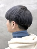大人　個性的　刈り上げ　グレージュベリーショート＜徳竹＞