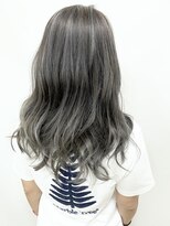 トリニティ(trinity)&nbsp;夏カラーアッシュグレー☆バレイヤージュ【豊見城トリニティ】