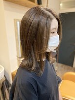 ヘアーホームイロ(Hair Home IRO)&nbsp;外ハネ鎖骨ミディ×フォギーベージュ