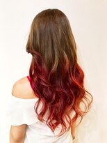 リリー シンジュク(Lilly)&nbsp;【Lilly新宿】グラデーション レッド 髪質改善トリートメント