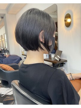 アフロディーテギンザ 神保町(APHRODITE GINZA) カール/セミディ/シアーカラー/姫カット［御茶ノ水/神保町］