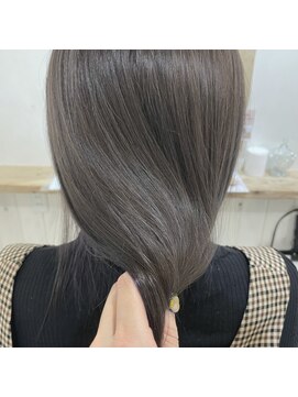 ロメオ 京橋(ROMEO) グレージュ