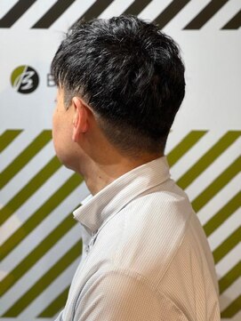 バーバーバー 四谷(BARBER-BAR) 大人のツーブロックスタイル