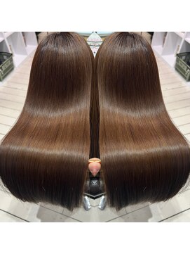 パドトロワ(Pas de trois) 髪質改善トリートメント（グラメント）新潟一番の艶髪