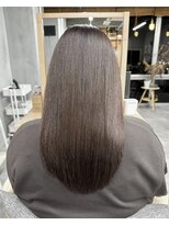 ヴィア(via) わたしは素髪の美しさを理解できる男しか必要としない