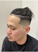 フェードカットマンバンスタイル理容室バーバー