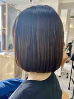 エミュ 伏見 国際センター(emu) コンパクトボブ/内巻きボブ/艶ボブ/ダークアッシュ/伏見