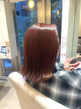 ヴィサージュプラス(VISAGE plus) ツヤ溢れるピンクブラウンで上品な大人カラーに