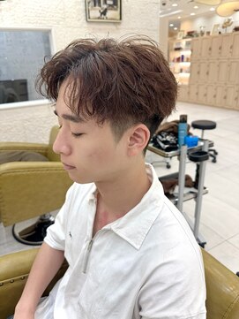 センターパート、パーマスタイル♪