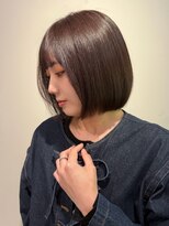 アルツ グレアス(ALTS glaness)&nbsp;【ALTS　glaness】ルーセントブルー×大人ガーリーボブ