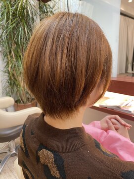 マーリャヘアー(mallia hair) 丸みのショートスタイル