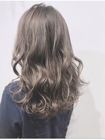 ウルエワルヘアー(ulu Ewalu hair)&nbsp;【マニッシュグレージュ】