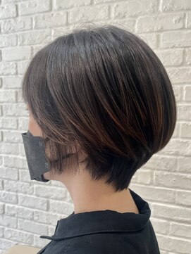 ネオリーブアオバ 高田馬場店(Neolive aoba) 美フォルムショートボブ/くびれるショート/後頭部の丸みが◎