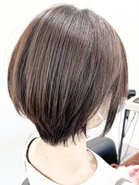 ストフ(stof) 大人ショートボブ/前下がりショートボブ/丸みショートボブ