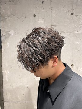 スリー 横浜(THREE) 【GEN】指名　メンズカット/メンズパーマ/ツイストスパイラル