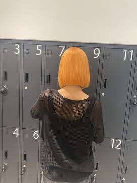 ブランコトレス 烏山店(BLANCO tres) ハイトーンボブ