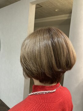 キー(KEY) グラデーションボブ