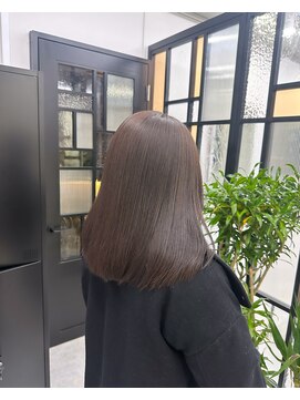 ディジョン(Dijon) 韓国顔まわりレイヤーカットグレージュオリーブベージュブラウン