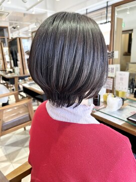 バブ バイネオリーブ(Bab by neolive) ショートボブ　大人かわいい　ひし形