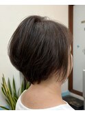 クビレショートカットスタイル