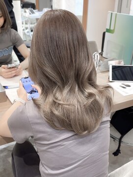 ロンド ブランシュ 錦糸町北口(Lond blanche) 前髪アンブレラカラーこなれミディイメチェンウェーブパーマ