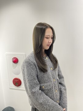 ユーフォリア 新宿通り(Euphoria) オリーブベージュ/ブリーチなしダブルカラー/レイヤーカット