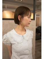 シー(thee)&nbsp;ボブ × オリーブグレージュ