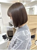 前下がりボブ 切りっぱなしボブ 縮毛矯正 地毛風ストレート 銀座