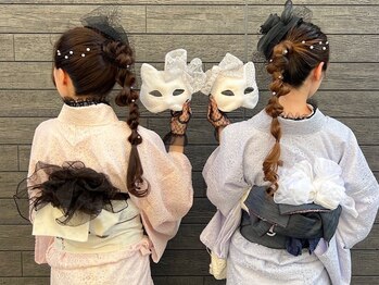 華かざり 京都 祇園四条の写真/【京都河原町/祇園四条徒歩１分】プロによる着付とヘアセットで一日中着崩れない&可愛いが続く♪