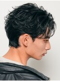 心斎橋フェザーパーマ毛流れセンターパートカルマパーマ強め30代