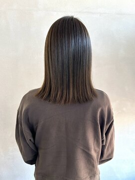 フェアリーテール 高坂店 こなれ切りっぱなしミディ♪