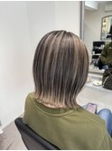 バレイヤージュ×ベージュ×筋感