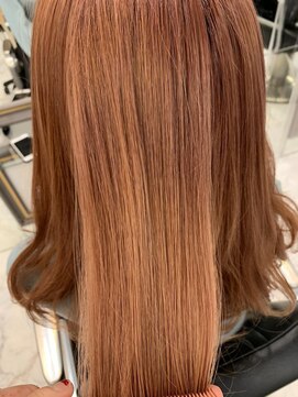 エスカーラ 表参道(THE ESCALA) ピンクベージュ×髪質改善トリートメント【タビラマユミ】