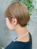 テトヘアー(teto hair) マッシュショート、ミルクティベージュ、ハイトーンカラー
