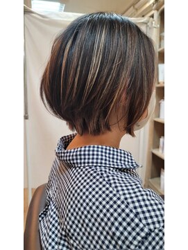 ハグエヴェック(HUG AVEC) ハンサムショート