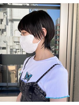 セルン(cerne) 【ショートウルフブラック】