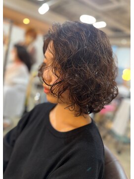 ビハインドザカーテン(BEHIND THE CURTAIN) 前髪長めボブ×髪質改善酸性デジタルプードルパーマ