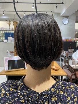 エル 横浜(eL) 丸みショート