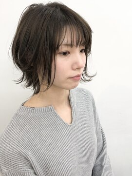 ロフト プロデュースドバイウシワカマル(loft produced by ushiwakamaru) グレイアッシュボブスタイル